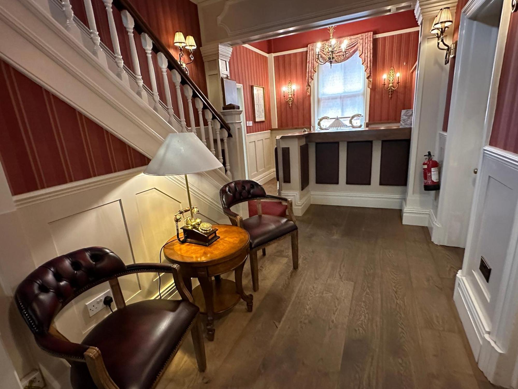 Hotel The Court Chester