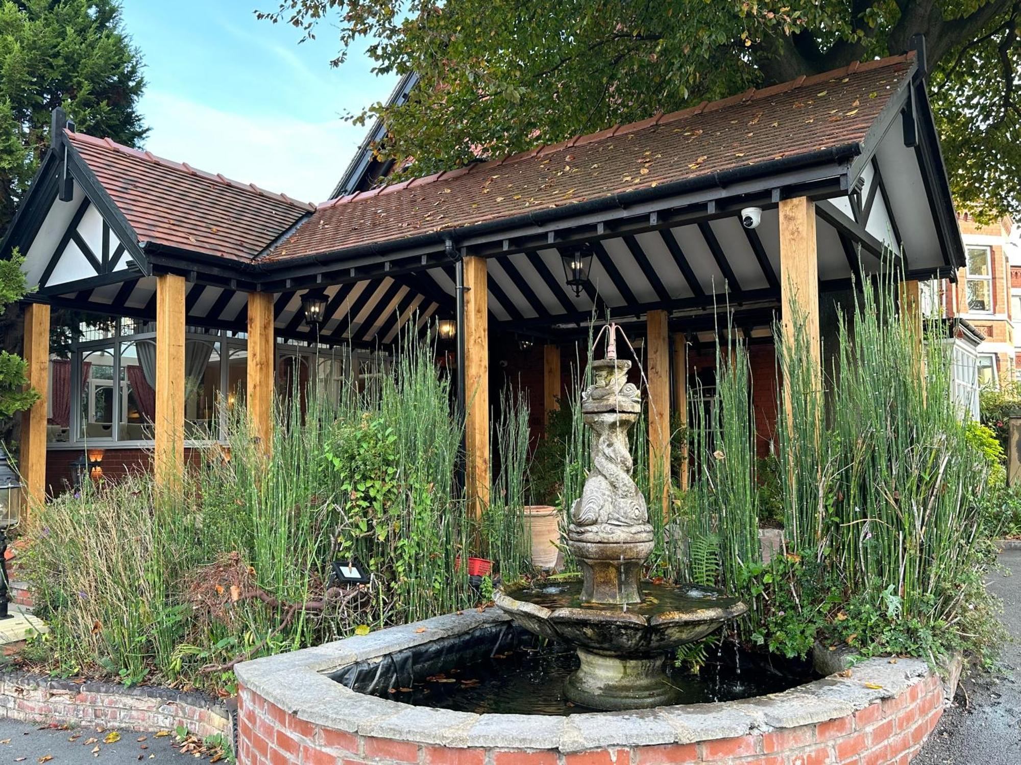 The Court Hotel 4*